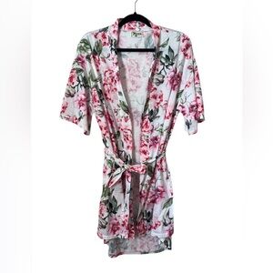 Show Me Your MuMu Short Sleeve Floral Robe With Tie One Size